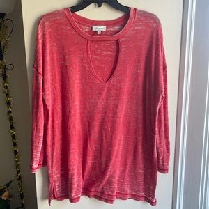 Lucky brand soft scoop neck cut out three quarter sleeve tee size XL♥️❤️♥️
